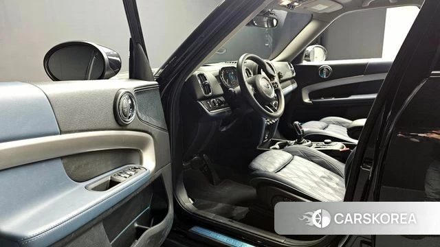 Mini Cooper S Countryman 2022 Черный из Кореи, фото 2