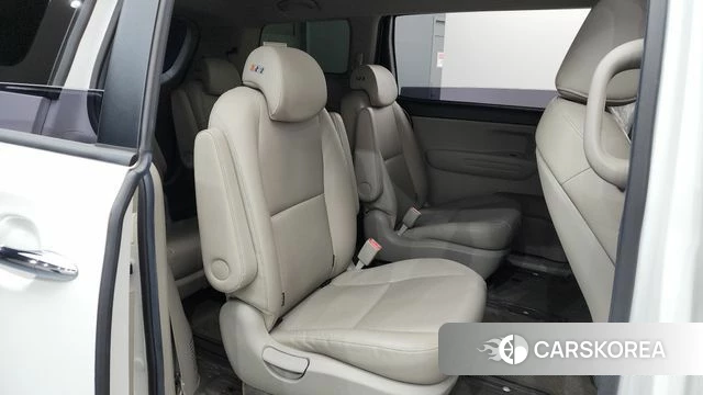 Kia The New Carnival 2020 Белый из Кореи, фото 2