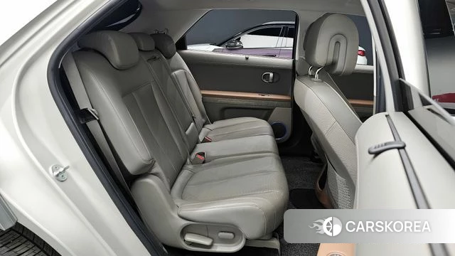 Hyundai Ionic 5 2022 Песочный из Кореи, фото 2
