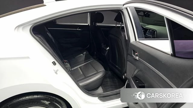 Hyundai The New Avante AD 2019 Белый из Кореи, фото 2