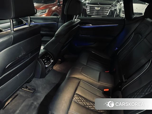 BMW 6 Series GT (G32) 2022 Черный из Кореи, фото 2