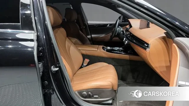 Genesis G80 (RG3) 2022 Черный из Кореи, фото 2