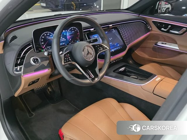 Mercedes-Benz E-Class W214 2025 Белый из Кореи, фото 2