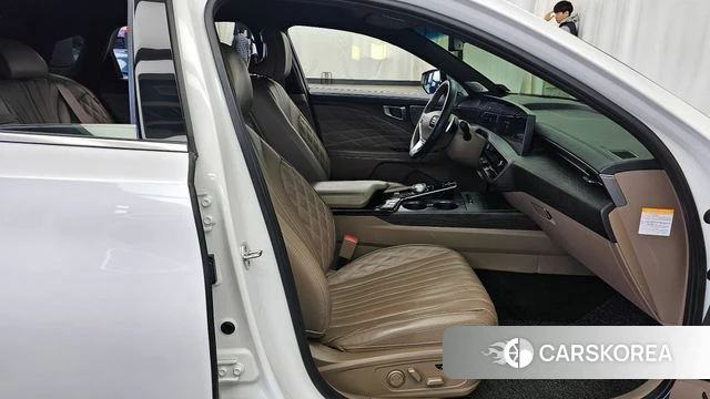 Kia K8 Hybrid 2021 Белый из Кореи, фото 2