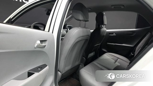 Kia Morning Urban (JA) 2022 Белый из Кореи, фото 2