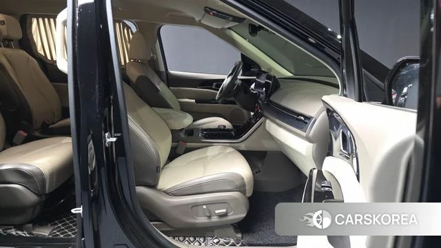 Kia Carnival 4th generation 2021 Черный из Кореи, фото 2