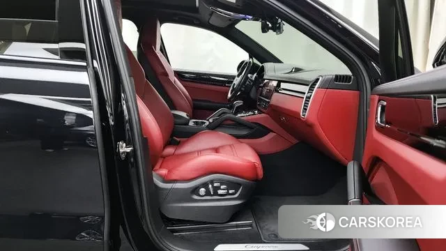 Porsche Cayenne (PO536) 2020 Черный из Кореи, фото 2