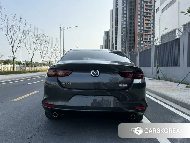 Mazda 3 Angkesaila 2023 Темно-серый из Китая, фото 2