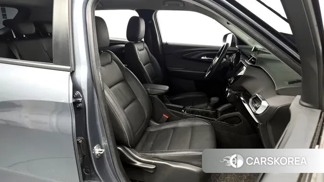 Chevrolet (GM Daewoo) Trailblazer 2022 Серый из Кореи, фото 2