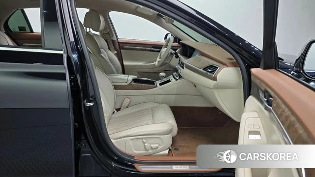 Genesis G90 2021 Черный из Кореи, фото 2