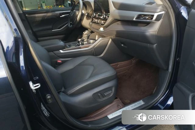 Toyota Highlander 2022 Синий из Китая, фото 2