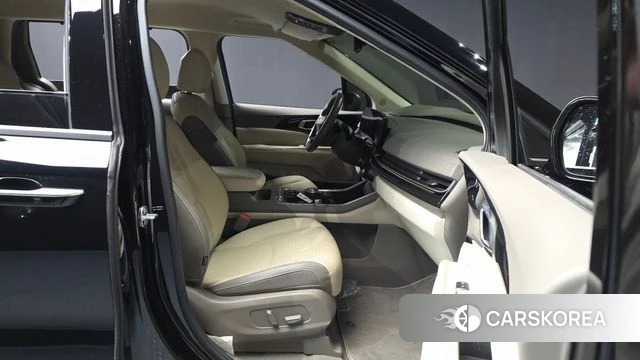 Kia The New Carnival 4th Generation 2025 Черный из Кореи, фото 2
