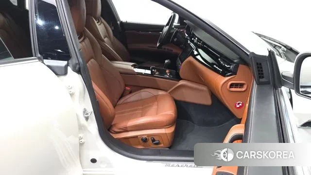 Maserati Quattroporte 2018 Белый из Кореи, фото 2