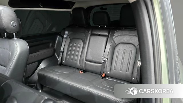 Land Rover Defender (L663) 2022 Зеленый из Кореи, фото 2