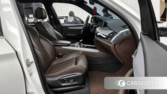 BMW X5 (F15) 2018 Белый из Кореи, фото 2