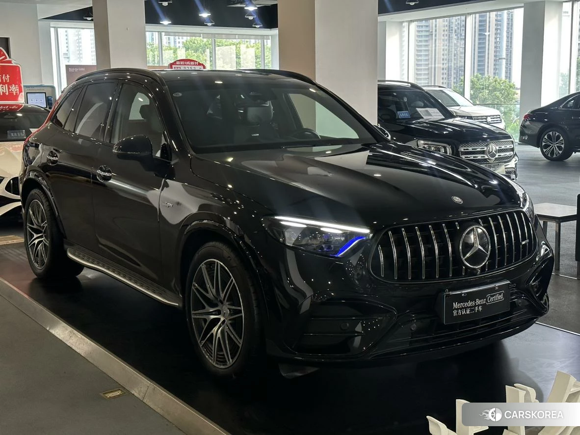 Mercedes-Benz GLC AMG 2024 Темно-серый из Китая, фото 2