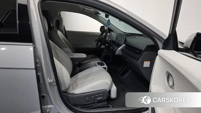 Hyundai Ionic 5 2021 Серебристо-серый из Кореи, фото 2