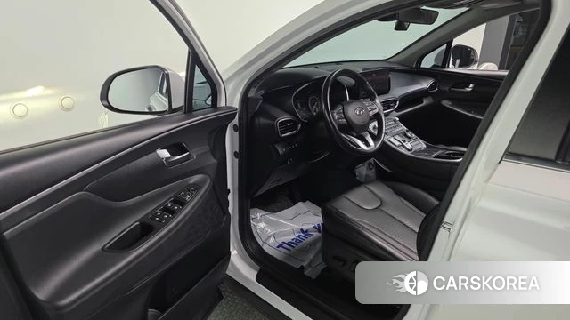 Hyundai The New Santa Fe 2021 Белый из Кореи, фото 2