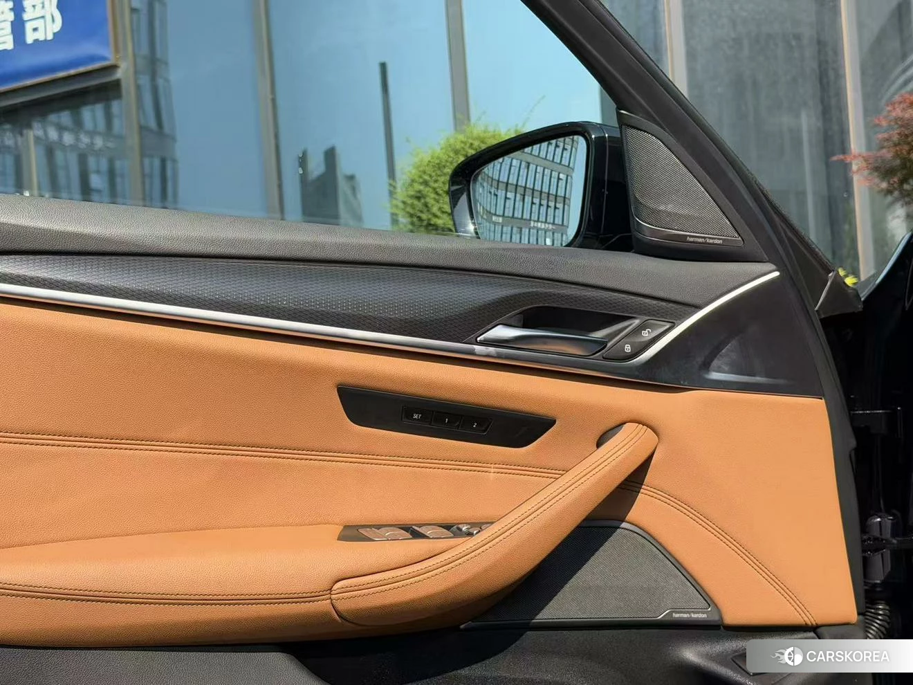 BMW 5 series (imported) 2022 Черный из Китая, фото 2