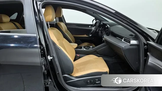 Kia K5 3rd generation 2020 Черный из Кореи, фото 2