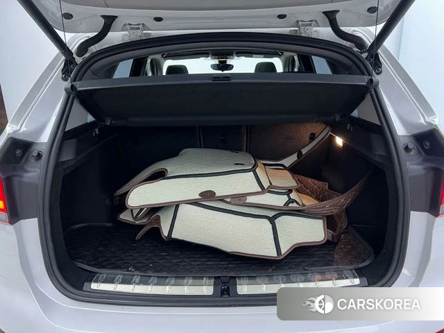 BMW X1 2021 Белый из Китая, фото 2