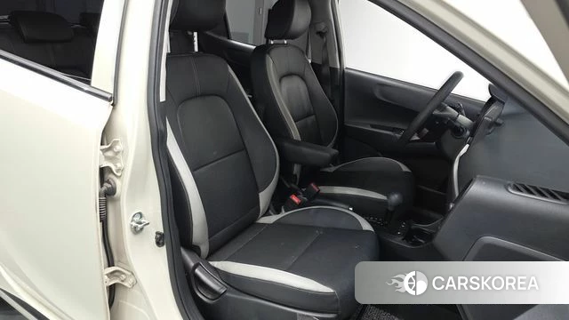 Kia Morning Urban (JA) 2023 Жемчужный цвет из Кореи, фото 2