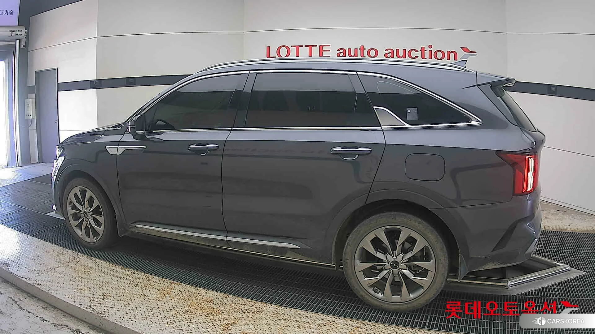 Kia Sorento 2022 Platinium Graphite из Кореи, фото 2
