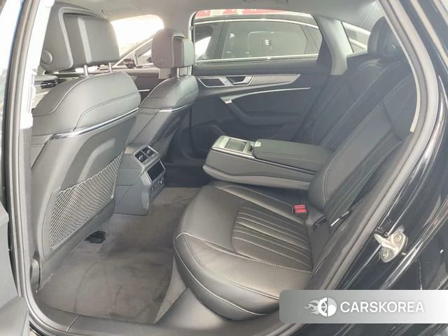 Audi A6L 2024 Черный из Китая, фото 2