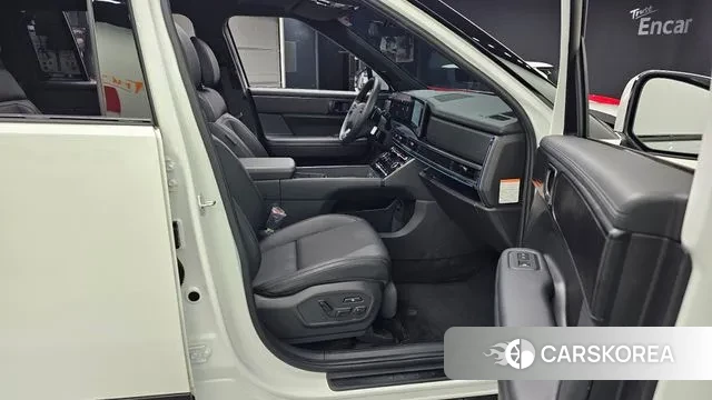 Hyundai Santa Fe (MX5) 2024 Белый из Кореи, фото 2