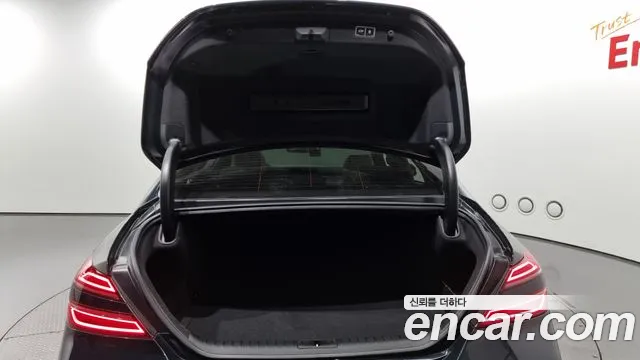 Genesis The New G70 id 2686952 из Кореи 2