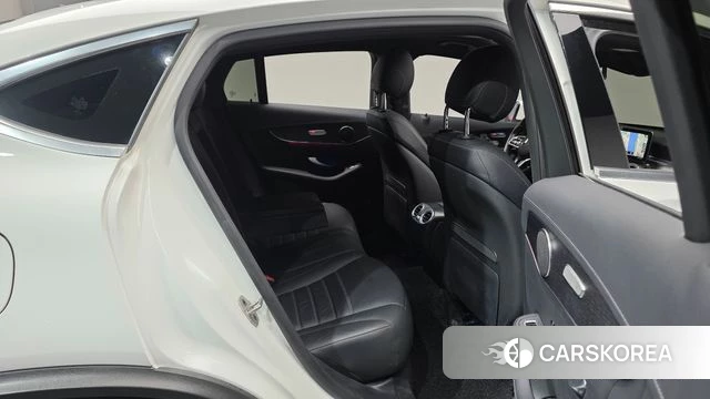 Mercedes-Benz GLC-Class X253 2023 Белый из Кореи, фото 2