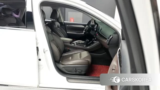 Hyundai Grandeur IG 2018 Белый из Кореи, фото 2