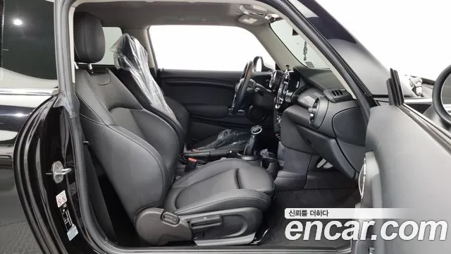 Mini Cooper 2018 Черный из Кореи, фото 2