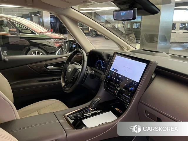 Toyota Elfa 2025 Белый из Китая, фото 2