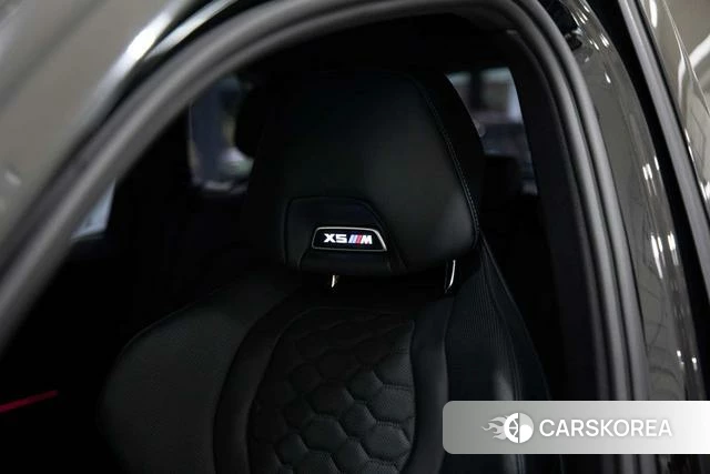 BMW X5 M 2022 Черный из Китая, фото 2
