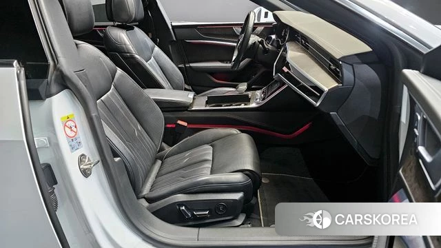 Audi A7 (4K) 2020 Белый из Кореи, фото 2