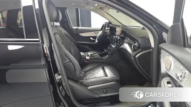 Mercedes-Benz GLC-Class X253 2018 Черный из Кореи, фото 2