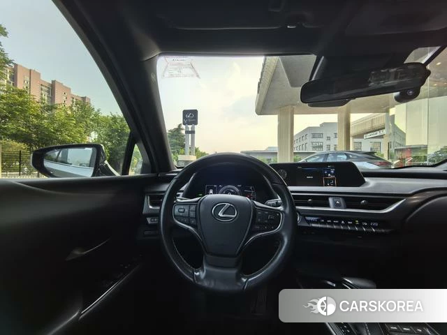 Lexus UX 2021 Серебристо-серый из Китая, фото 2
