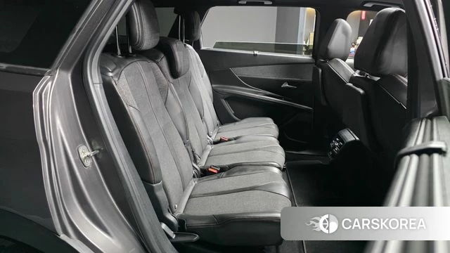 Peugeot 5008 second generation 2018 Серый из Кореи, фото 2