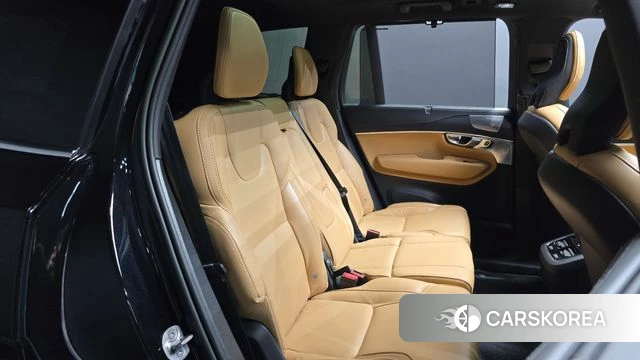 Volvo XC90 second Generation 2023 Черный из Кореи, фото 2
