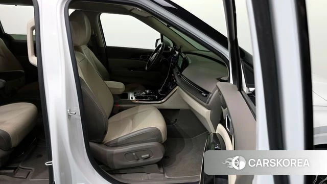 Kia Carnival 4th generation 2023 Белый из Кореи, фото 2