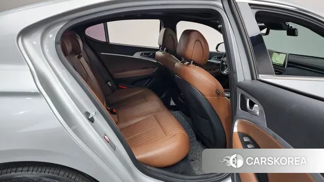 Genesis G70 2018 Серебряный из Кореи, фото 2