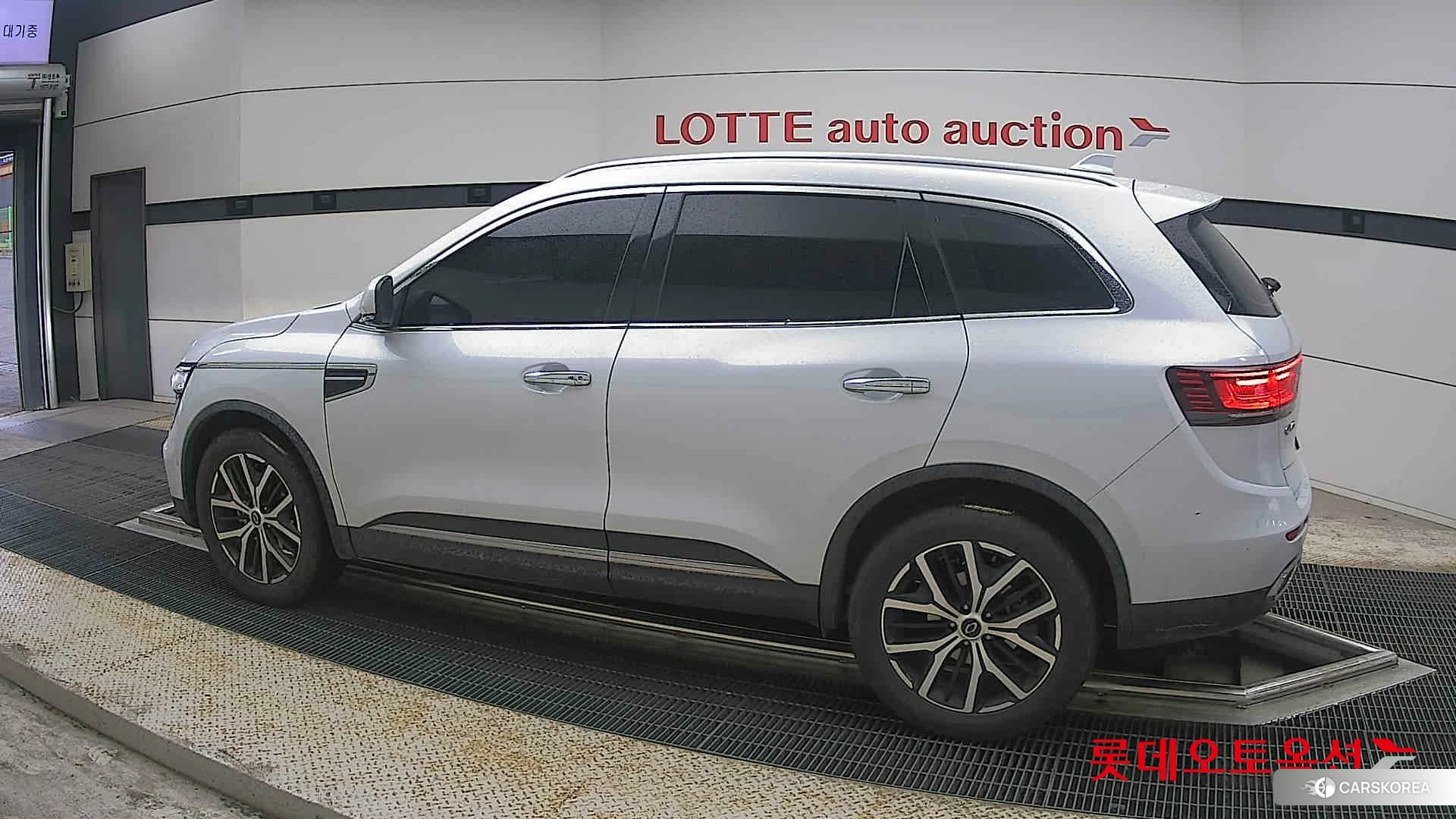 Renault Korea (Samsung) QM6 2022 Cloud Perl (optional) из Кореи, фото 2