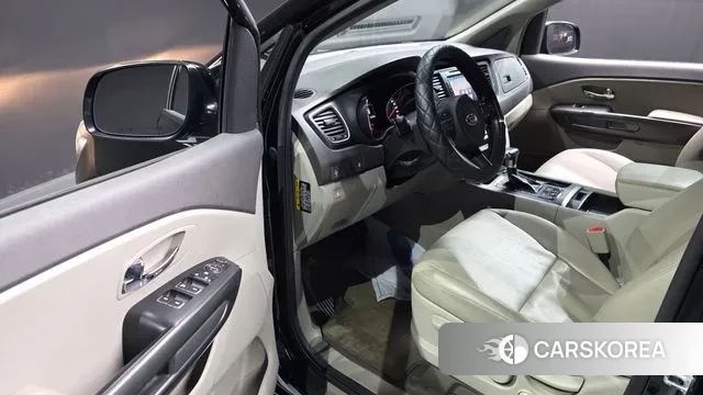 Kia All New Carnival 2018 Черный из Кореи, фото 2