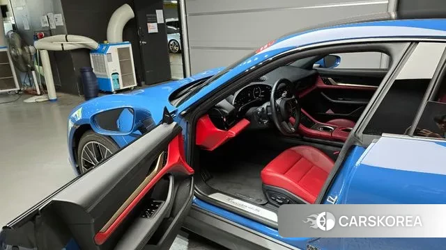 Porsche Taycan 2021 Синий из Кореи, фото 2