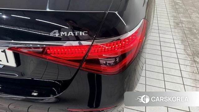 Mercedes-Benz S-Class W223 2023 Черный из Кореи, фото 2