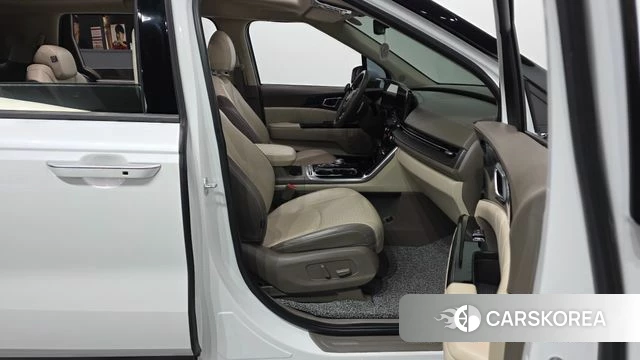 Kia Carnival 4th generation 2021 Белый из Кореи, фото 2