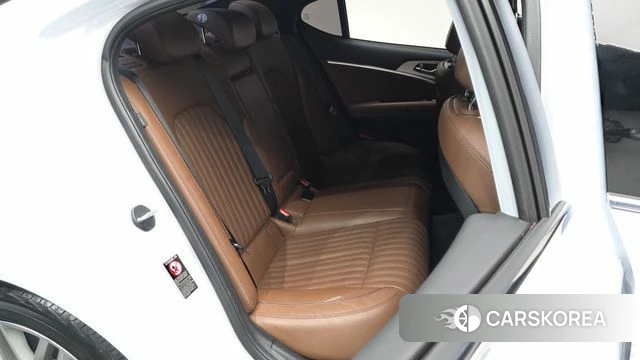 Genesis G70 2019 Белый из Кореи, фото 2