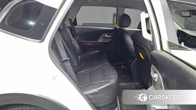Kia Niro Plus 2022 Белый из Кореи, фото 2