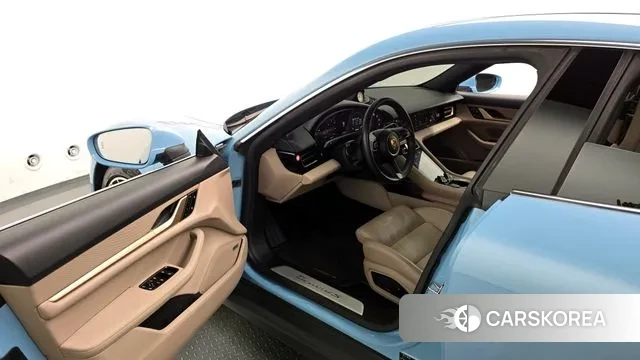 Porsche Taycan 2021 Небесно-голубой из Кореи, фото 2